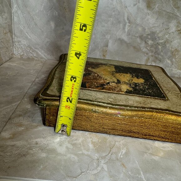 Vintage Mele Jewel Case With Romantic Portrait & Compartments Gold Florentine - Picture 7 of 7